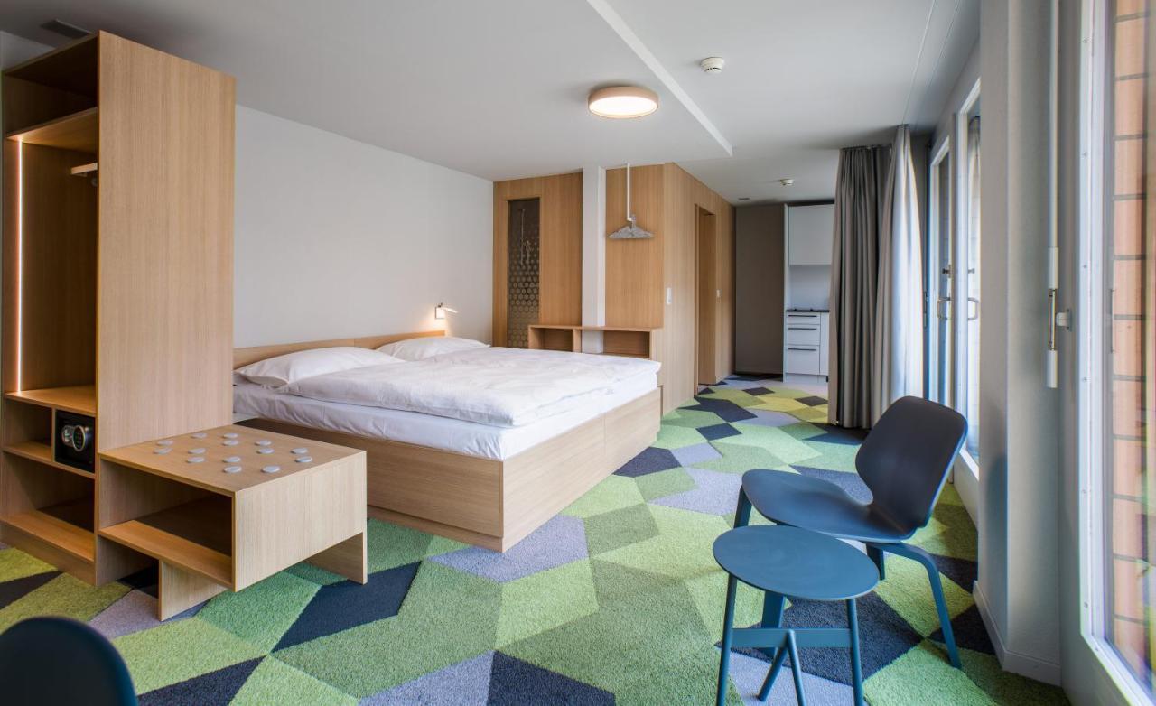 The Lab Hotel & Apartments トゥーン エクステリア 写真